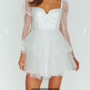 Selfie Leslie VEOLA LONG SLEEVE TULLE MINI DRESS WHITE - size small